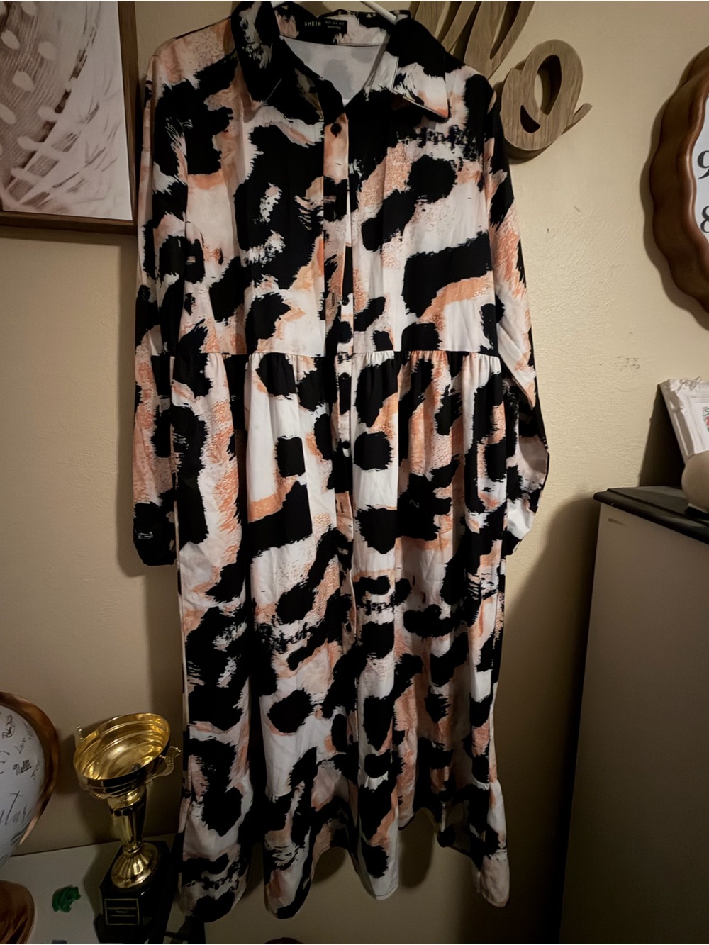 SHEIN Black White and Peach Abstract Print Shirt Dress